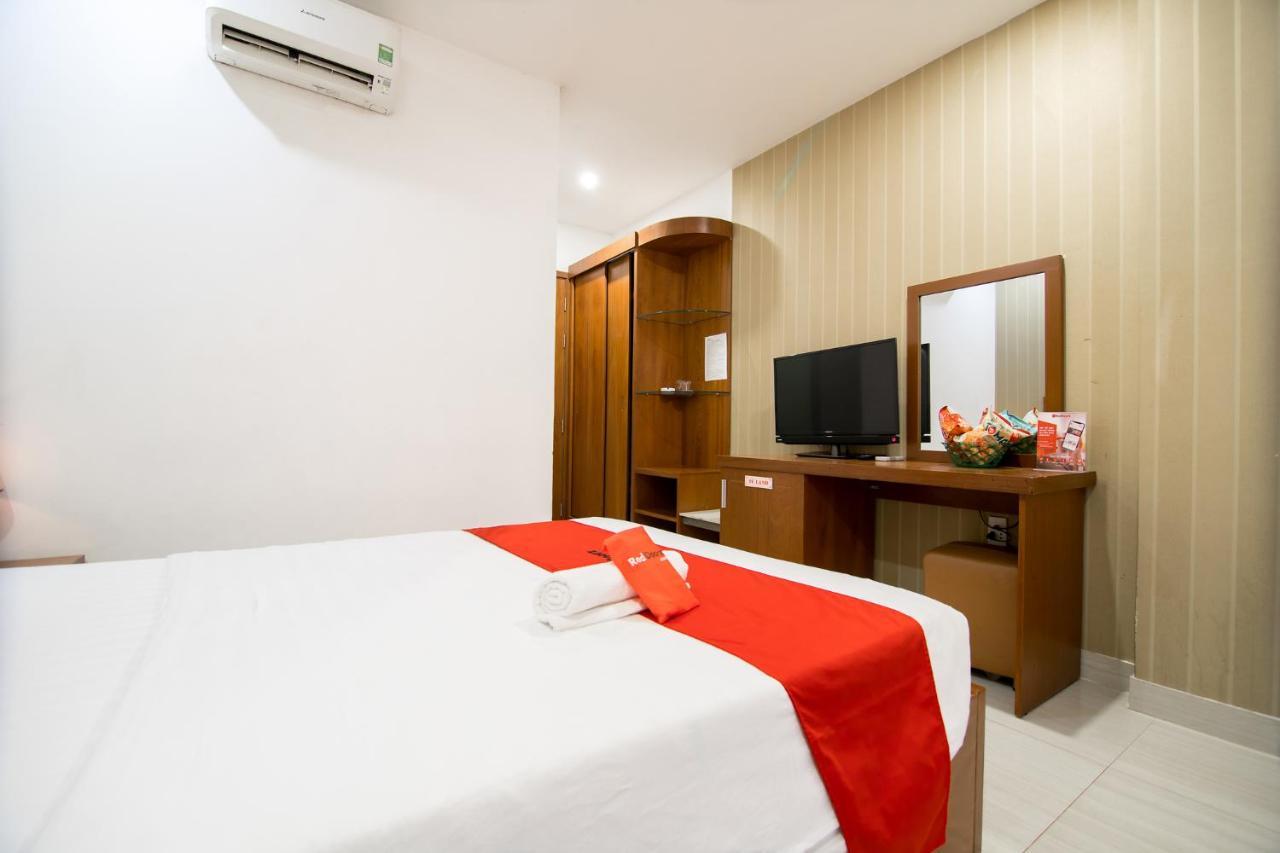 Reddoorz Plus @ Trung Son Residence Ho Chi Minh-staden Exteriör bild